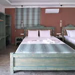 Noel Baba Hotel Kas