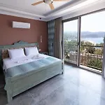 Noel Baba Kas