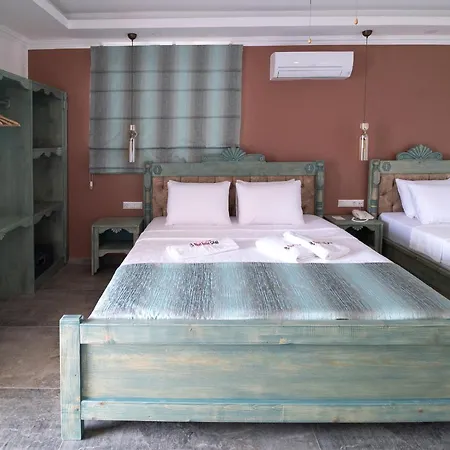 Noel Baba Hotel Kaş