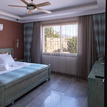 Hotel Noel Baba 2*