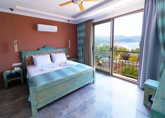 Noel Baba 2* Kaş